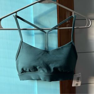 lululemon flow y bra size: 4